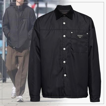 【お洒落度UP】PRADA リナイロン 長袖シャツ 胸ポケット付き ロゴデザイン