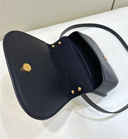 フェンディ レディース ピンク C モン スモールバッグ