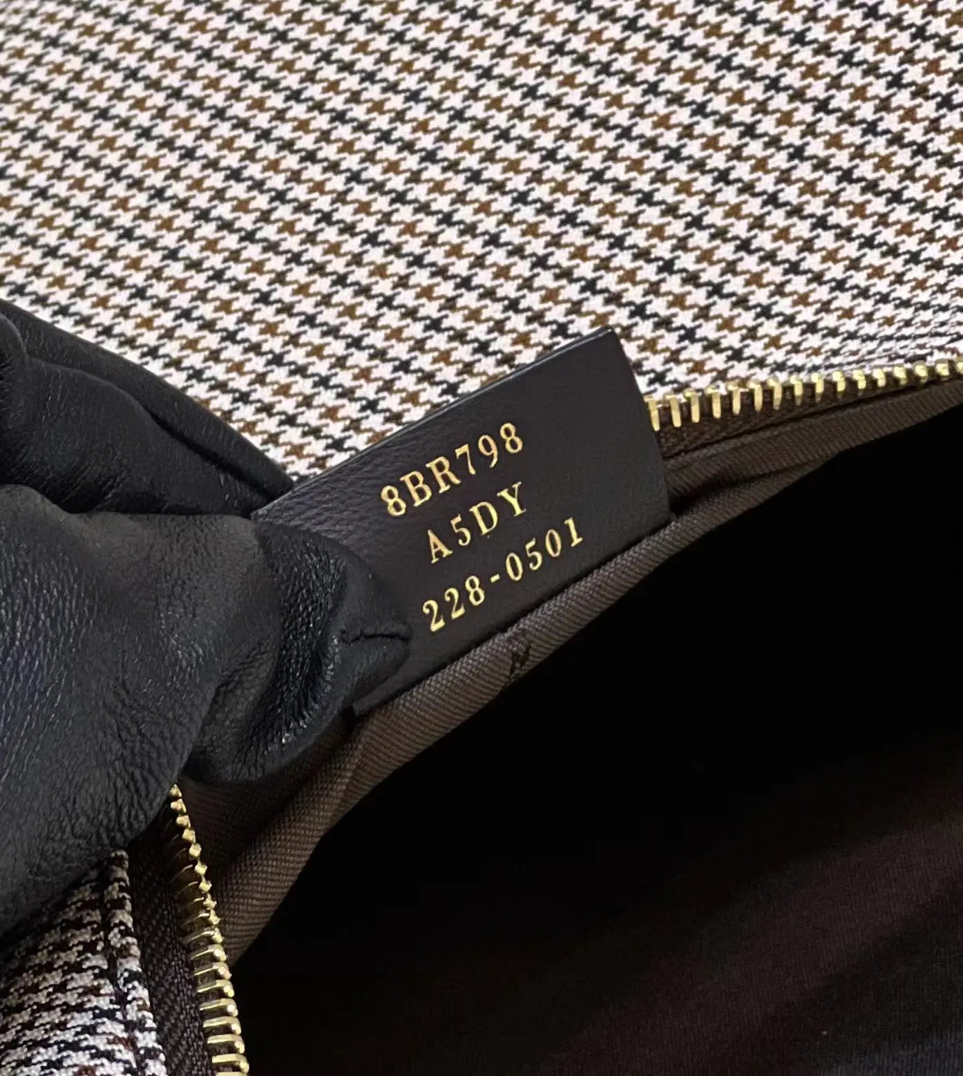 フェンディグラフィー