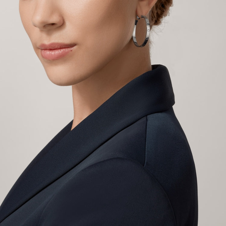 ラブイヤリング