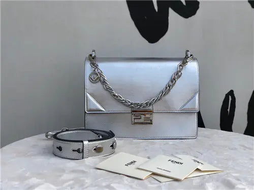 フェンディ カンユーバッグ セール