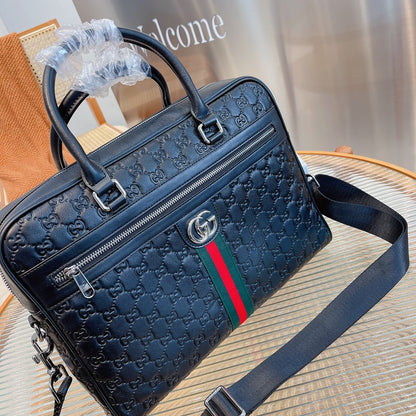 GUCCI(グッチ) ショルダーメッセンジャーバッグ