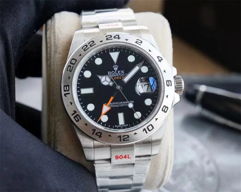 ロレックス エクスプローラーII ブラックROLEX EXPLORER II 216570