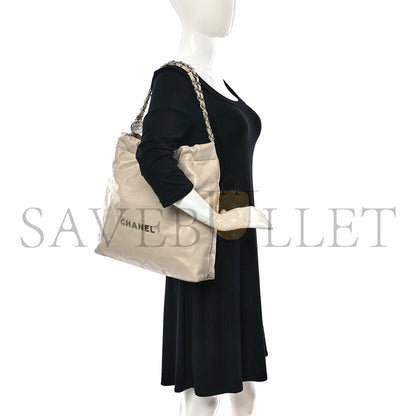 シャネル マスターミディアム 22 キルティング シャイニーカーフスキン ライトベージュ (42*39*8cm)