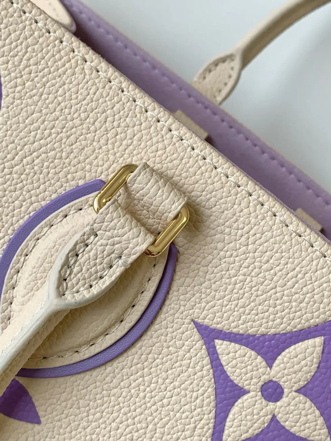 ルイ・ヴィトン オンザゴー MM M23937