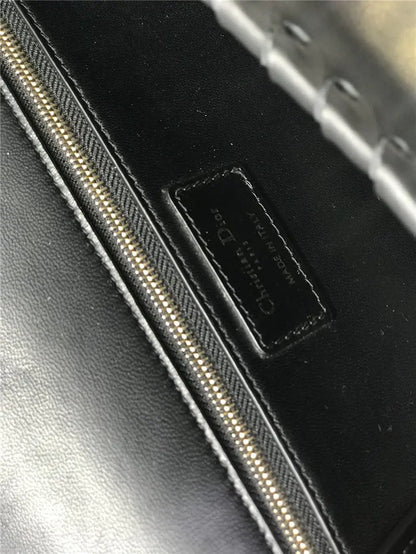 30 モンテーニュ ディオール CDバッグ