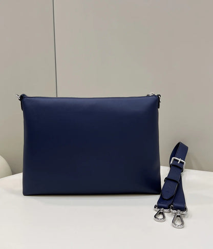 フェンディ オロック ジッパー