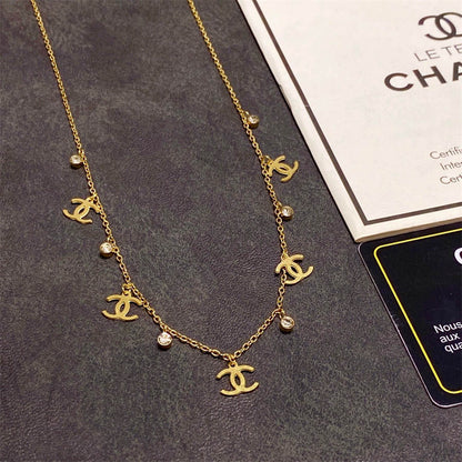 シャネルのダブルCネックレス