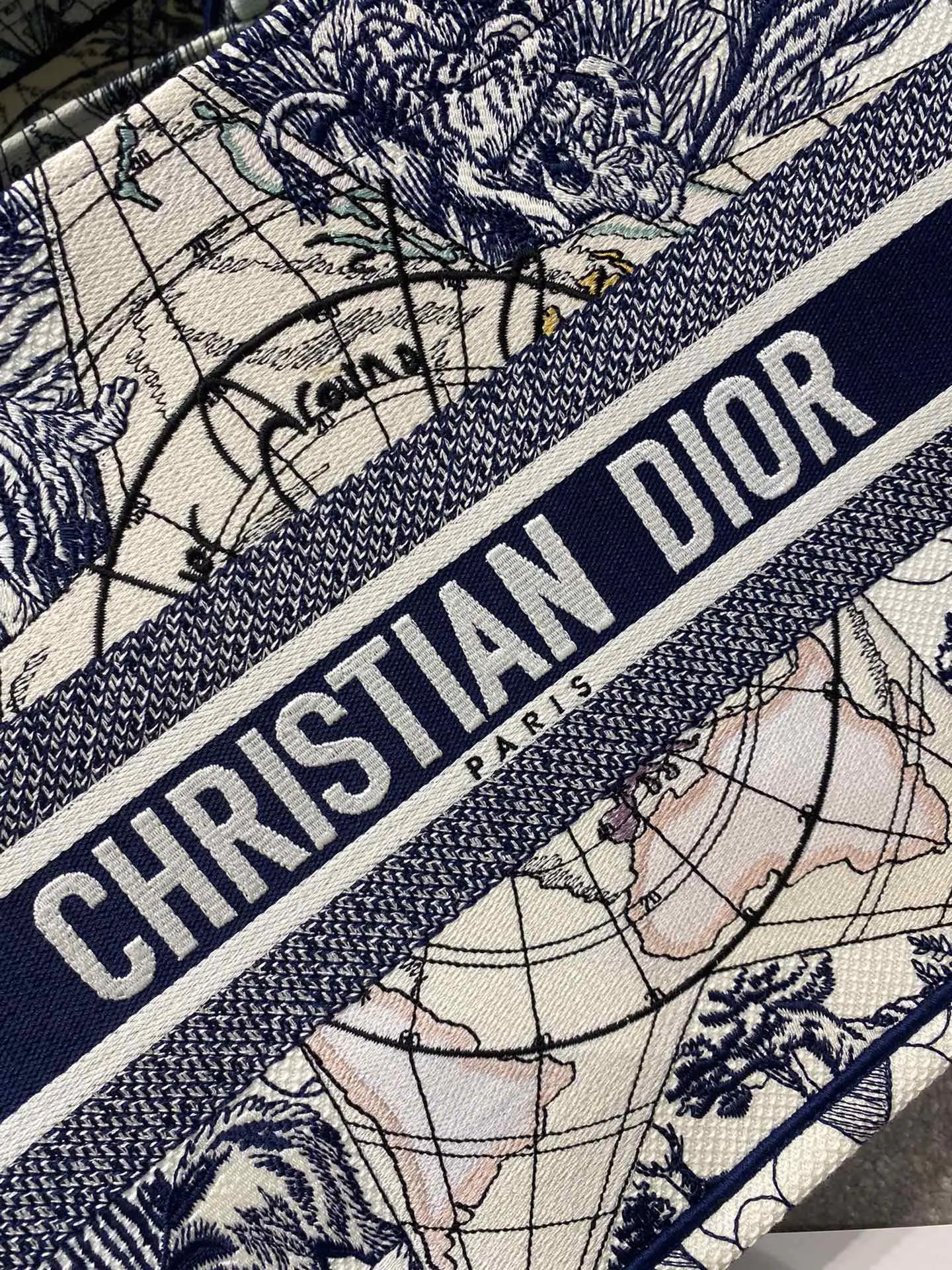 ディオール ブックトート