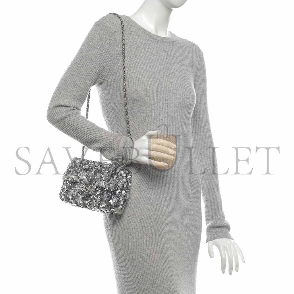 シャネル スパンコール クラシック スモール フラップ シルバー (21×14×8cm)