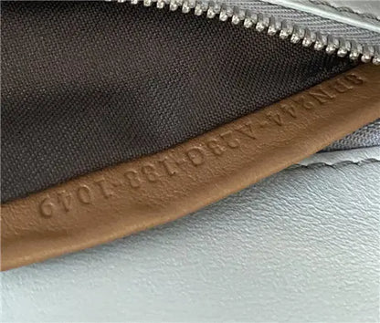 フェンディ ピーカブーバッグ