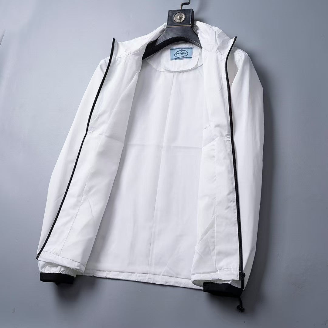 【PRADA旗艦店】プラダ ジャケット ご好評に付き再入荷！