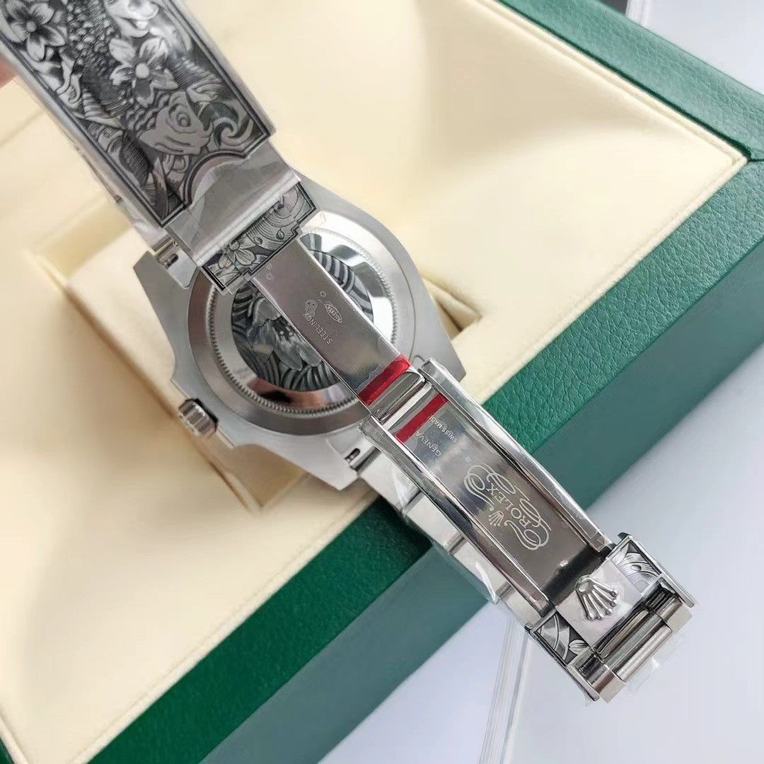 ロレックス サブマリーナーデイト 彫金 116610LV/116610LN