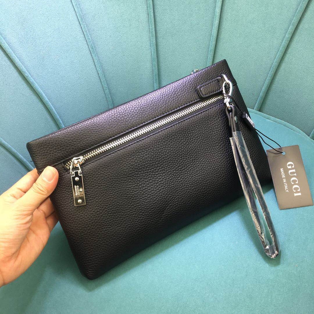 Gucci（グッチ）クラッチバッグ 28x18x2cm