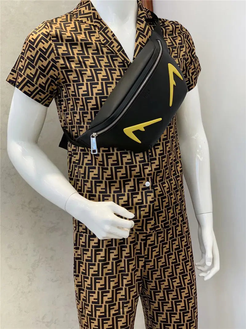 フェンディ ベルトバッグ アイ