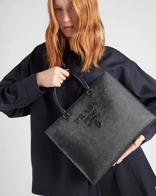 ★PRADA直営店★ラージ サフィアーノ レザー ハンドバッグ