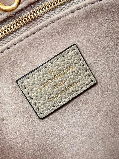 ルイ・ヴィトン オンセゴ PM M45779