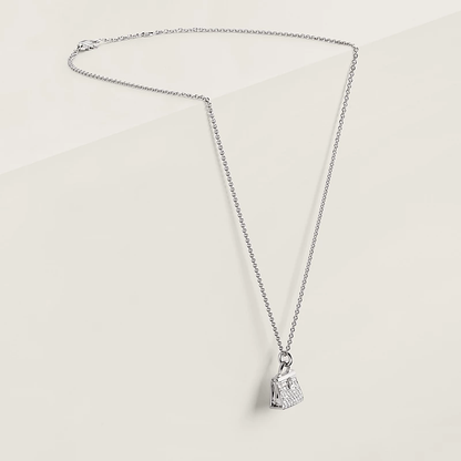 エルメス アミュレット ケリーネックレス 新入荷