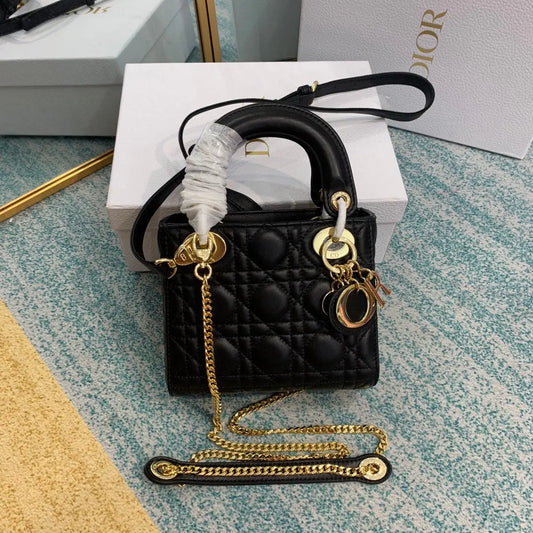 クリスチャン・ディオール ミニ レディ ディオール バッグ
