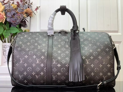 ルイ・ヴィトン キーポル 50cm レザーバッグ（ブラック） – LW189