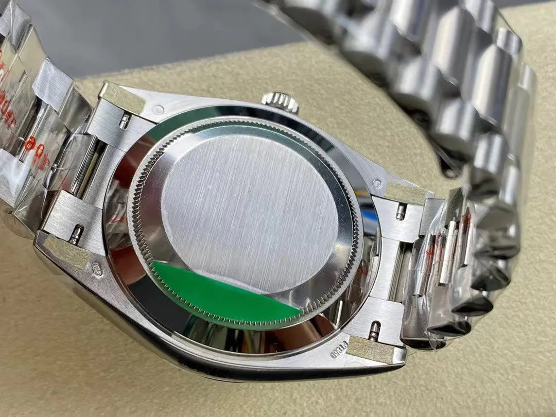 ロレックス デイデイト40 228236-0006