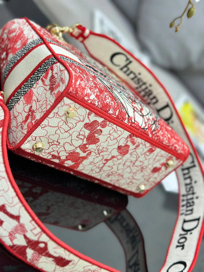 クリスチャン ディオール ミディアム レディ D ライト バッグ