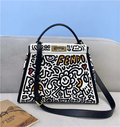 フェンディ ピーカブー バッグ