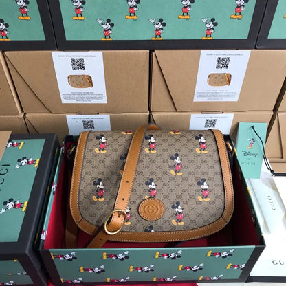 グッチ ホースビット ショルダーバッグ