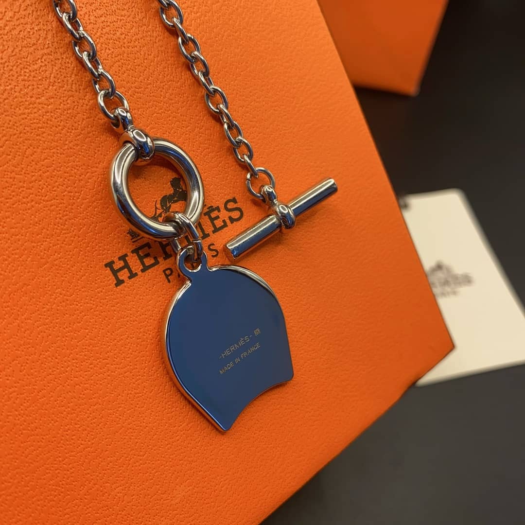 エルメスのネックレス販売中