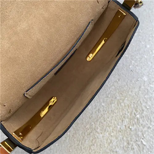 フェンディ ムーンライトバッグ