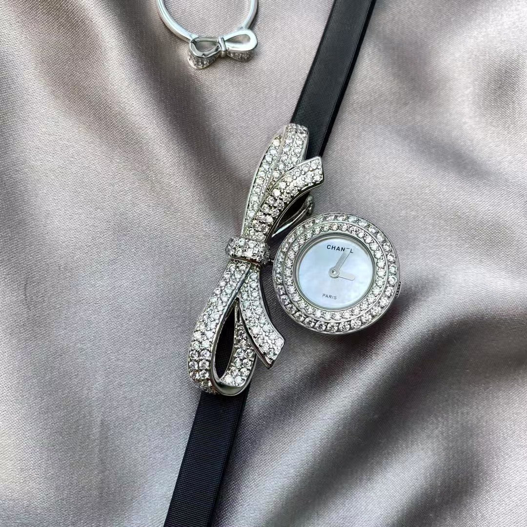 シャネル ボウ ダイヤモンド レディース ウォッチ