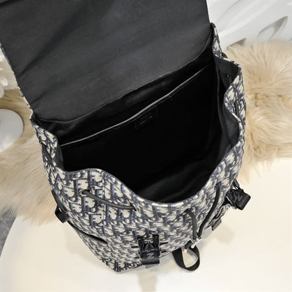 ディオール エクスプローラー バックパック ベージュ＆ブラック オブリーク ジャカード – DIO021