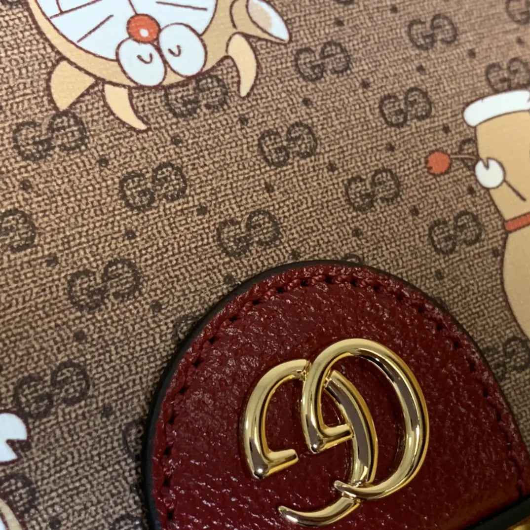 GG ブラック ショルダーバッグ