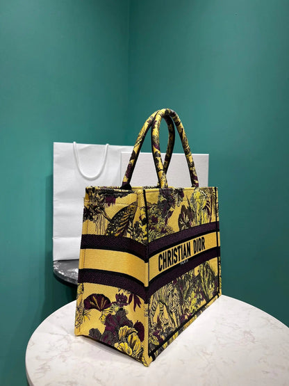 クリスチャン・ディオール ブックトートバッグ