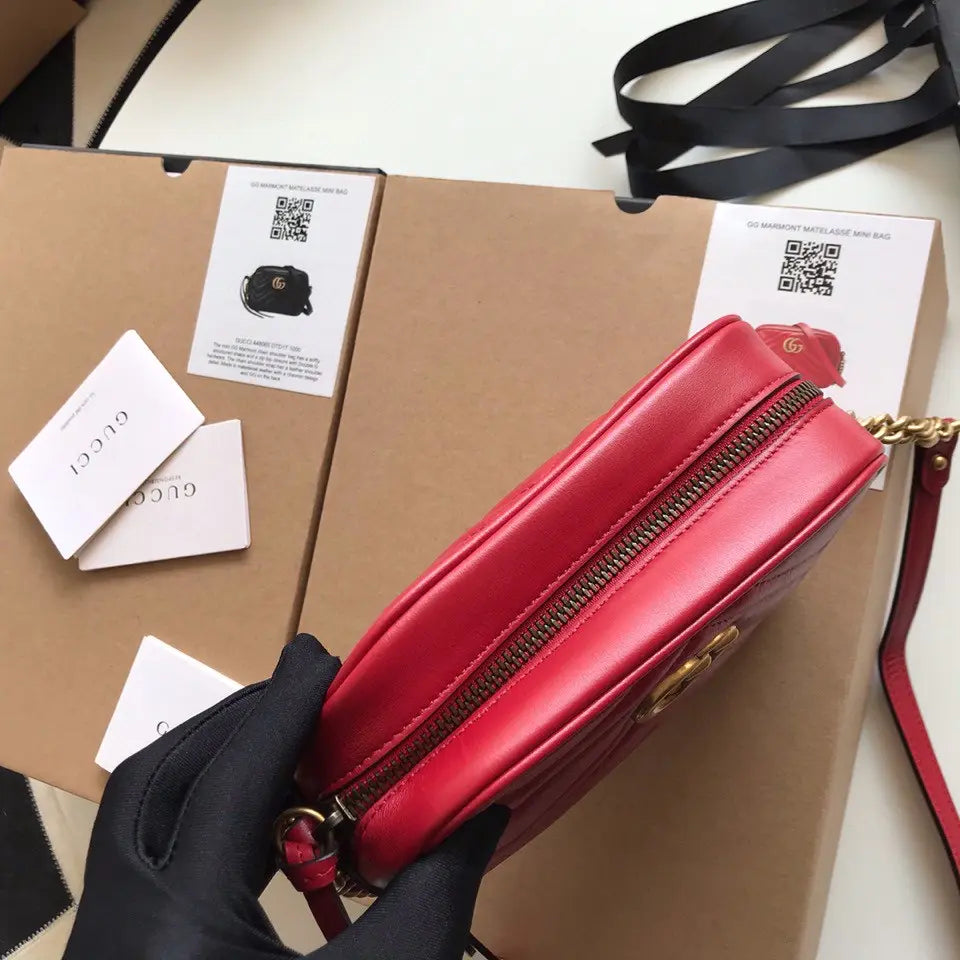 GGマーモント キルティング ミニバッグ