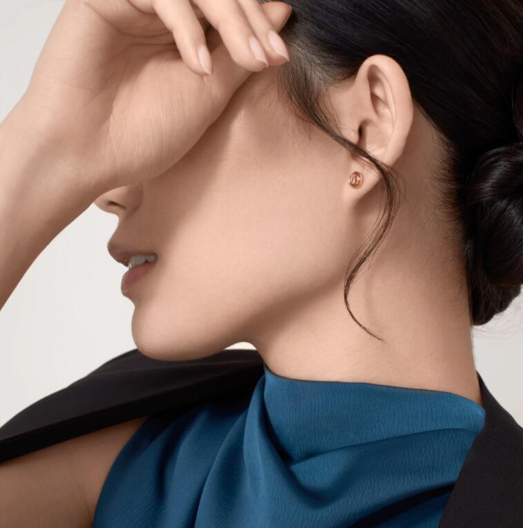 ラブイヤリング