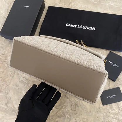 Y字キルティングレザーのルル スモールバッグ