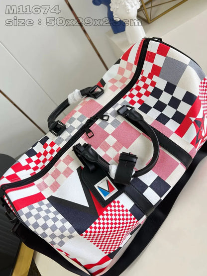 ルイ・ヴィトン M11674 キーポル・バンドリエール50