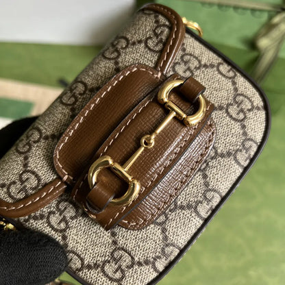 グッチ ホースビット 1955 ストラップウォレット