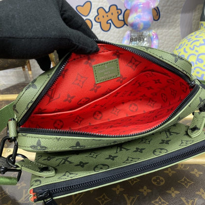 LV オンザゴー シルバー ソフト