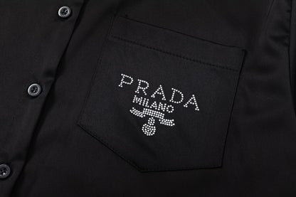 【PRADA 公式旗艦店】プラダ シャツ ご好評に付き再入荷 241119