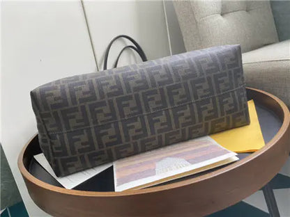 フェンディ FF ショッピングバッグ