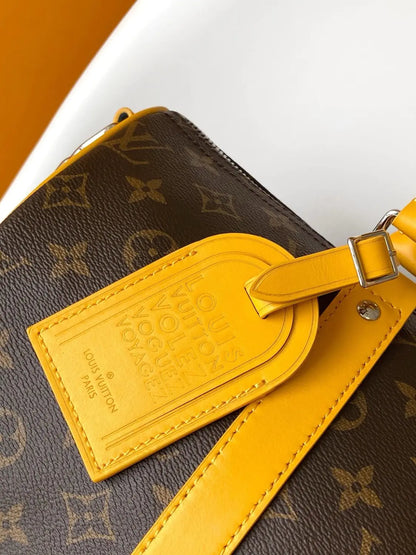 ルイ・ヴィトン M13201 キーポル・バンドリエール35