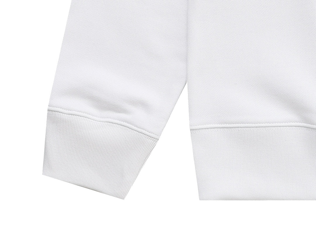 【PRADA公式旗艦店】ご好評に付き再入荷！！