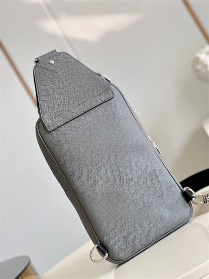 ルイ・ヴィトン アベニュー・スリングバッグ タイガ – LVB029