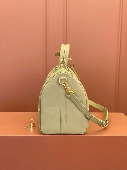 ルイ・ヴィトン M46671 キーポル・バンドリエール45