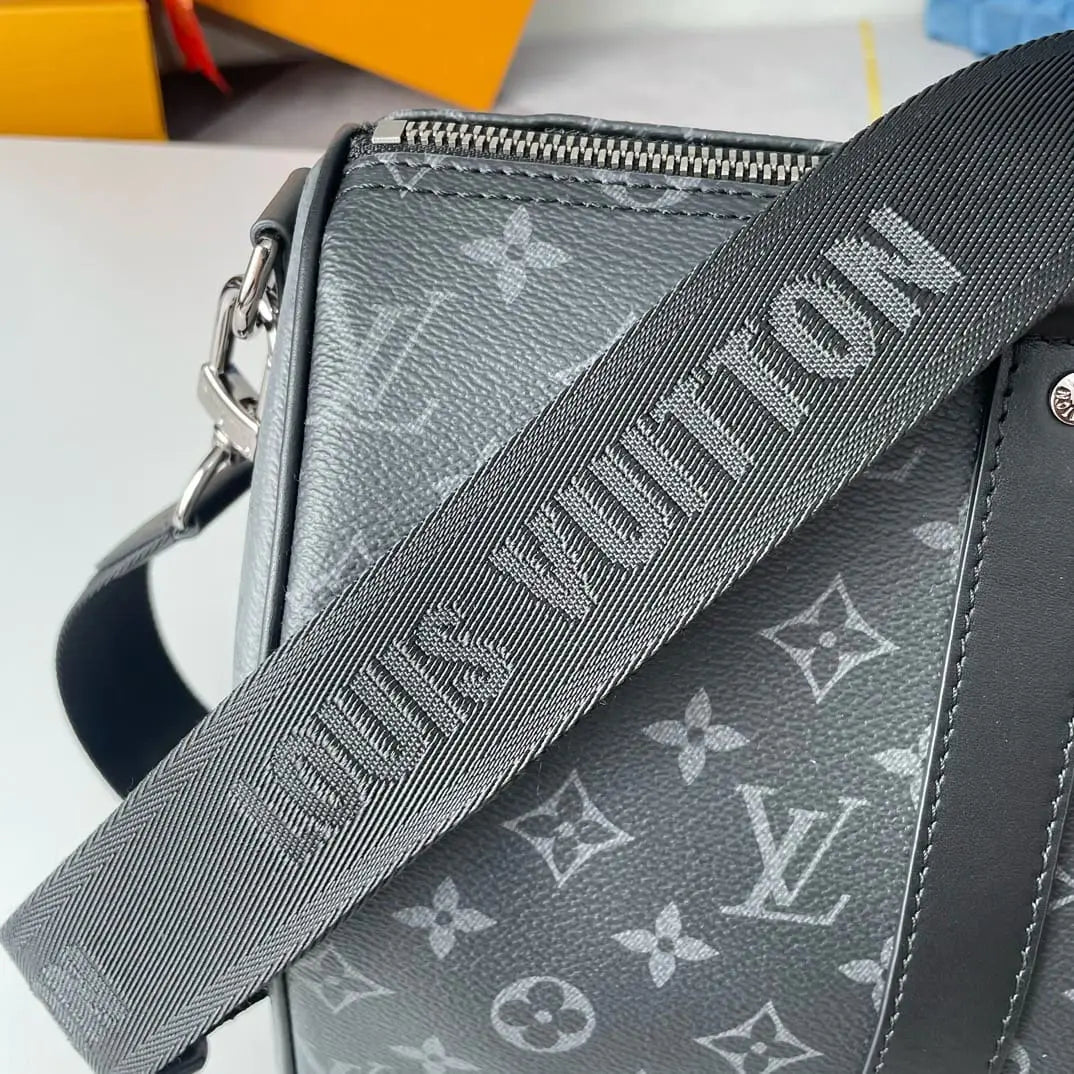 ルイ・ヴィトン M46655 キーポル・バンドリエール35