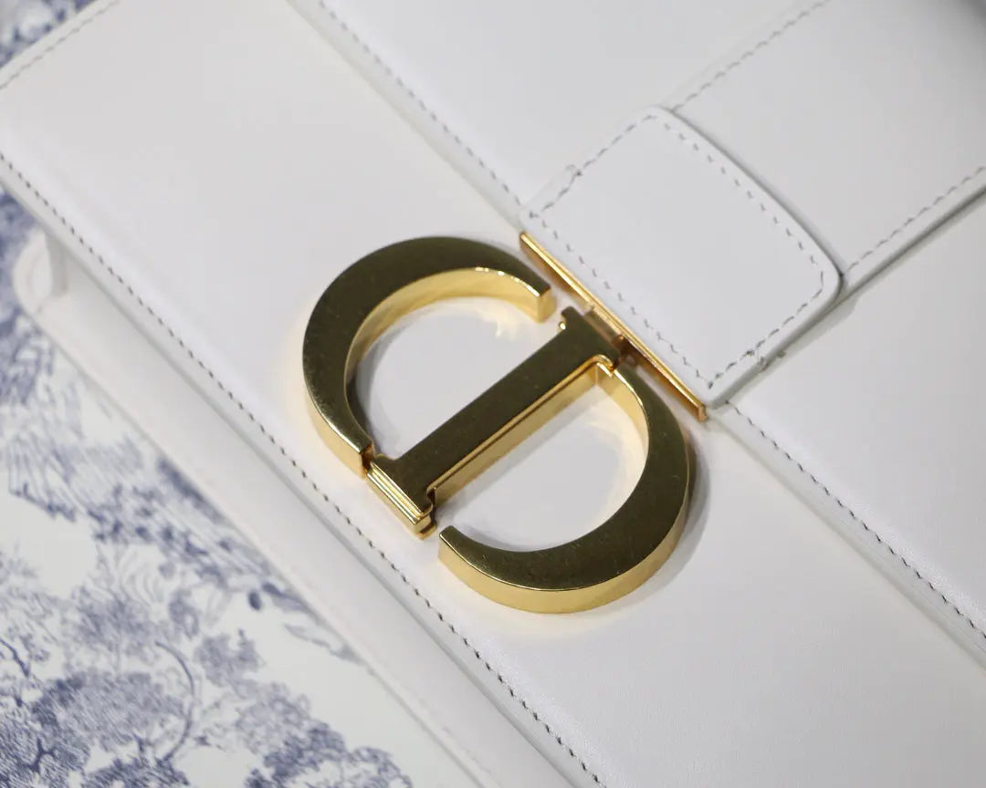 クリスチャン・ディオール 30 モンテーニュ バッグ