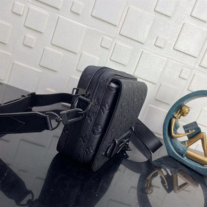 ルイ・ヴィトン スティーマー・メッセンジャー トリヨンモノグラム – LVB059