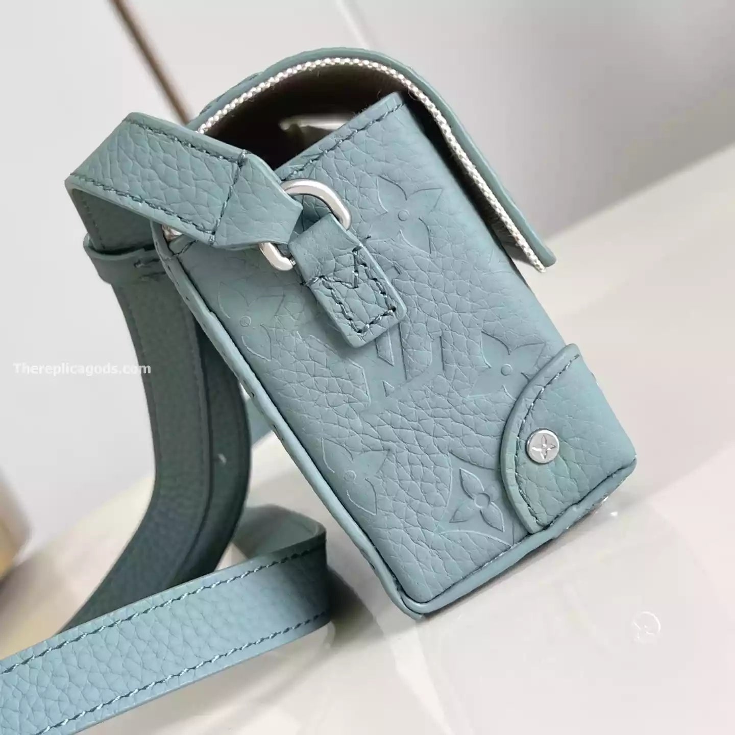 スティーマーバッグ ミスティレイク トリヨン モノグラム – LW311